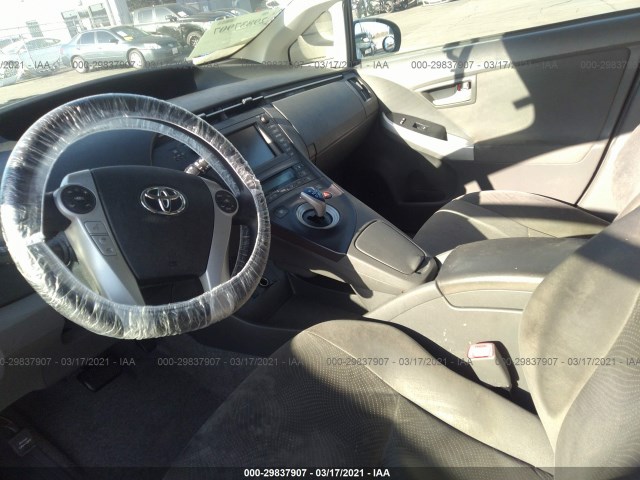 Photo 4 VIN: JTDKN3DU8A5206793 - TOYOTA PRIUS 