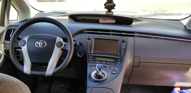 Photo 8 VIN: JTDKN3DU8B0310280 - TOYOTA PRIUS 