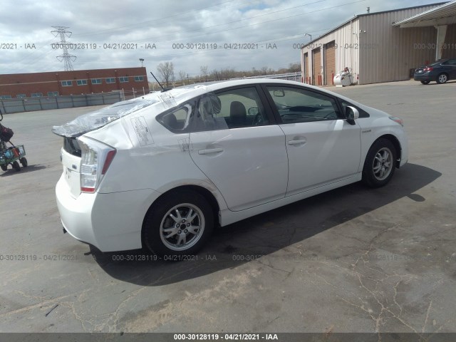 Photo 3 VIN: JTDKN3DU8B0312319 - TOYOTA PRIUS 