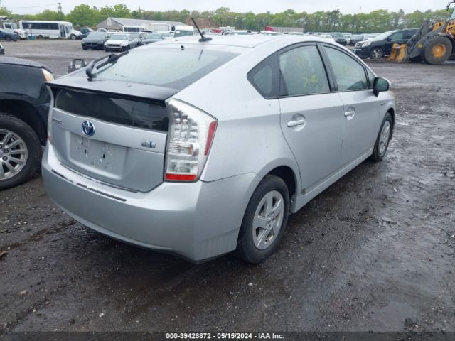 Photo 3 VIN: JTDKN3DU8B1368366 - TOYOTA PRIUS 