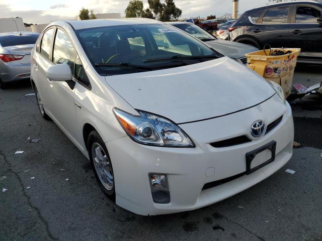 Photo 0 VIN: JTDKN3DU8B5372135 - TOYOTA PRIUS 