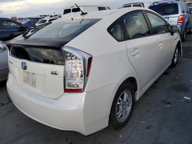 Photo 3 VIN: JTDKN3DU8B5372135 - TOYOTA PRIUS 