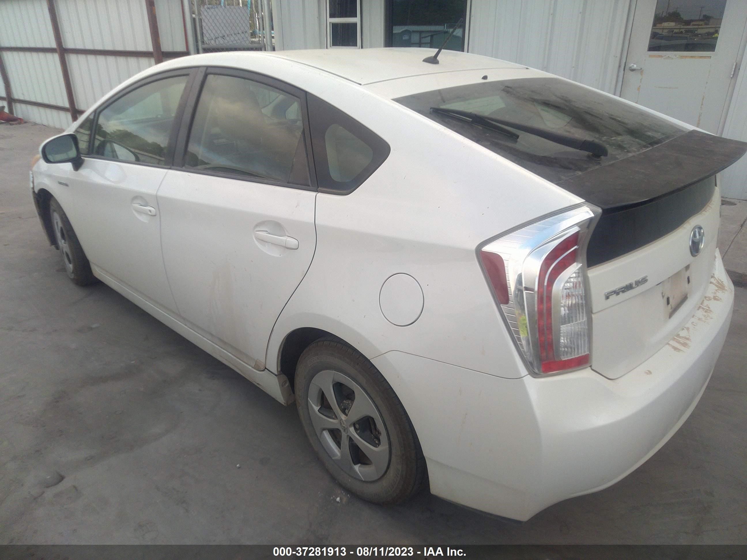 Photo 2 VIN: JTDKN3DU8C5454786 - TOYOTA PRIUS 