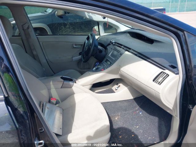 Photo 4 VIN: JTDKN3DU8C5463553 - TOYOTA PRIUS 