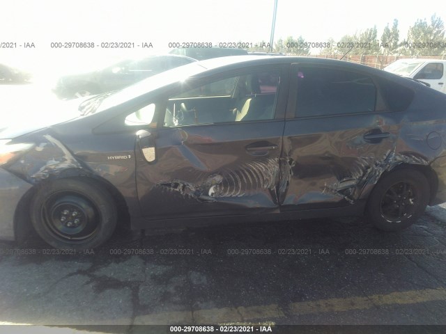 Photo 5 VIN: JTDKN3DU8C5530362 - TOYOTA PRIUS 