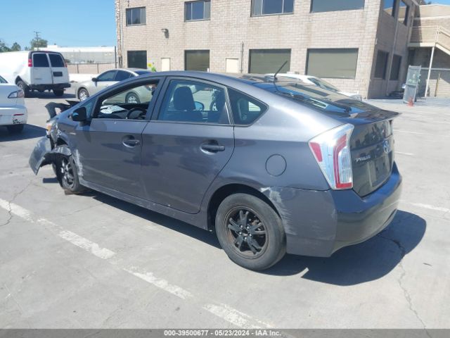 Photo 2 VIN: JTDKN3DU8D1615811 - TOYOTA PRIUS 