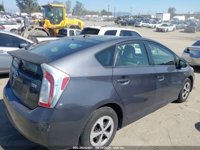 Photo 3 VIN: JTDKN3DU8D1618983 - TOYOTA PRIUS 