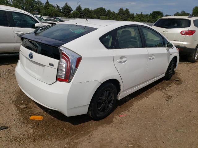 Photo 2 VIN: JTDKN3DU8D1628638 - TOYOTA PRIUS 