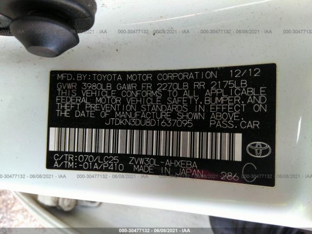 Photo 8 VIN: JTDKN3DU8D1637095 - TOYOTA PRIUS 