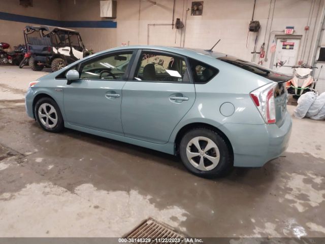 Photo 2 VIN: JTDKN3DU8D1677127 - TOYOTA PRIUS 