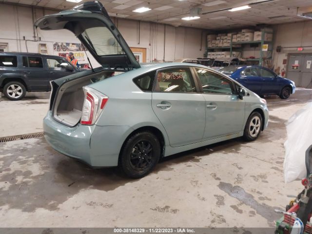 Photo 3 VIN: JTDKN3DU8D1677127 - TOYOTA PRIUS 