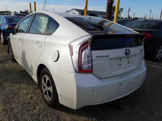 Photo 2 VIN: JTDKN3DU8D1688550 - TOYOTA PRIUS 