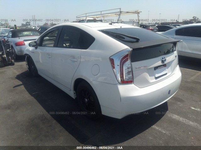 Photo 2 VIN: JTDKN3DU8D5556915 - TOYOTA PRIUS 