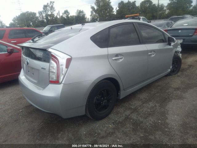 Photo 3 VIN: JTDKN3DU8D5560317 - TOYOTA PRIUS 