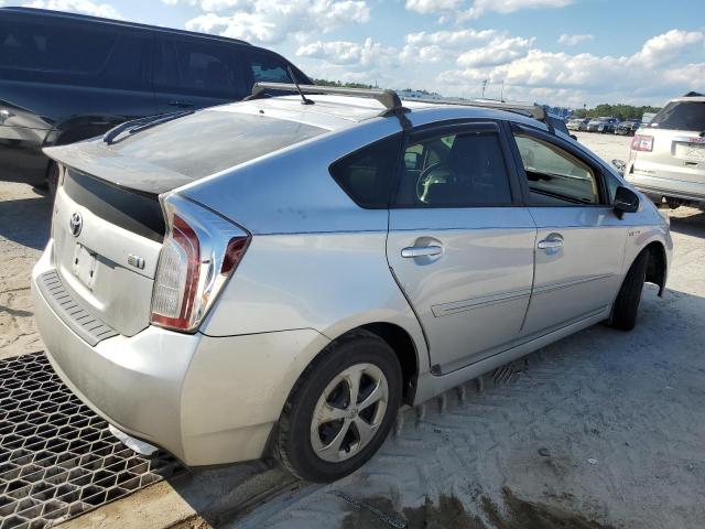 Photo 2 VIN: JTDKN3DU8D5571107 - TOYOTA PRIUS 