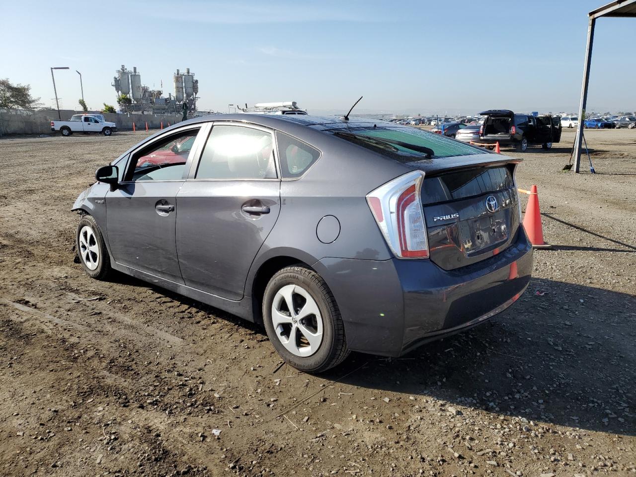 Photo 1 VIN: JTDKN3DU8D5592135 - TOYOTA PRIUS 