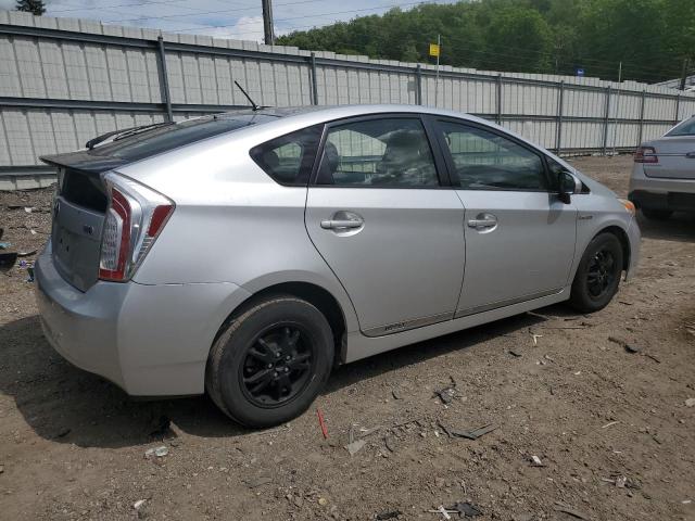 Photo 2 VIN: JTDKN3DU8D5653175 - TOYOTA PRIUS 