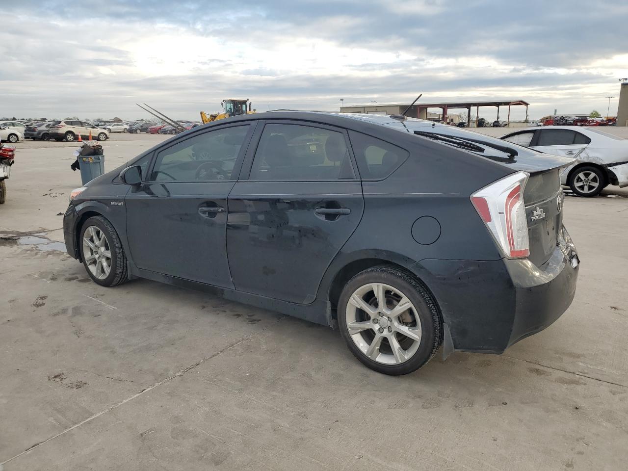 Photo 1 VIN: JTDKN3DU8D5693630 - TOYOTA PRIUS 