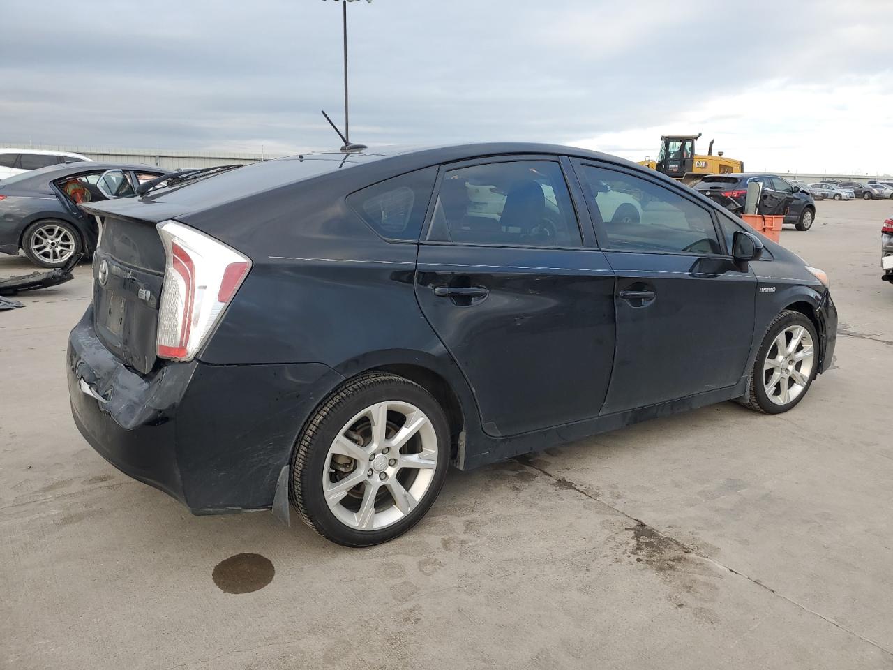 Photo 2 VIN: JTDKN3DU8D5693630 - TOYOTA PRIUS 