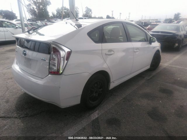 Photo 3 VIN: JTDKN3DU8D5697208 - TOYOTA PRIUS 