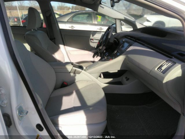 Photo 4 VIN: JTDKN3DU8E0369642 - TOYOTA PRIUS 