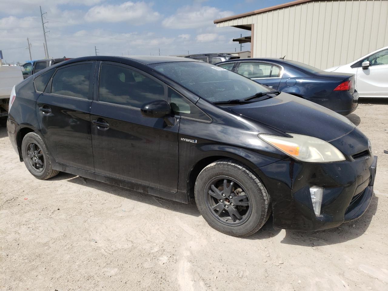 Photo 3 VIN: JTDKN3DU8E1742432 - TOYOTA PRIUS 