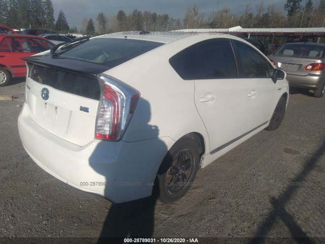 Photo 3 VIN: JTDKN3DU8E1759800 - TOYOTA PRIUS 