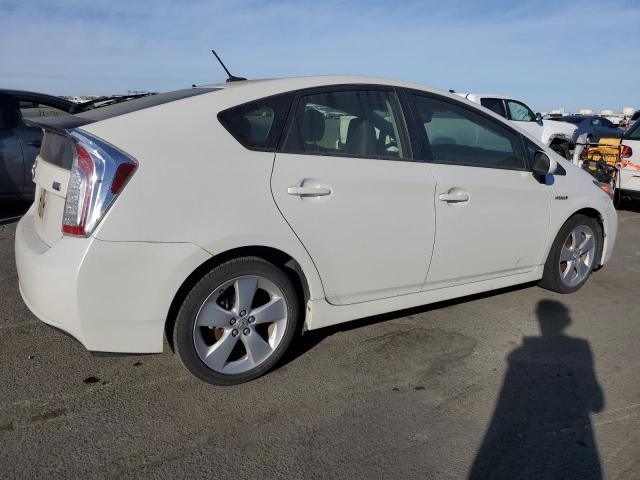 Photo 2 VIN: JTDKN3DU8E1820336 - TOYOTA PRIUS 