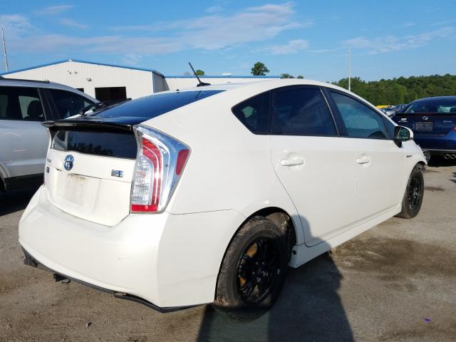 Photo 3 VIN: JTDKN3DU8F0402690 - TOYOTA PRIUS 