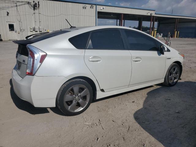 Photo 2 VIN: JTDKN3DU8F0424589 - TOYOTA PRIUS 