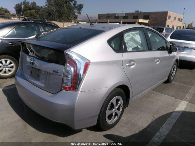 Photo 3 VIN: JTDKN3DU8F0430893 - TOYOTA PRIUS 