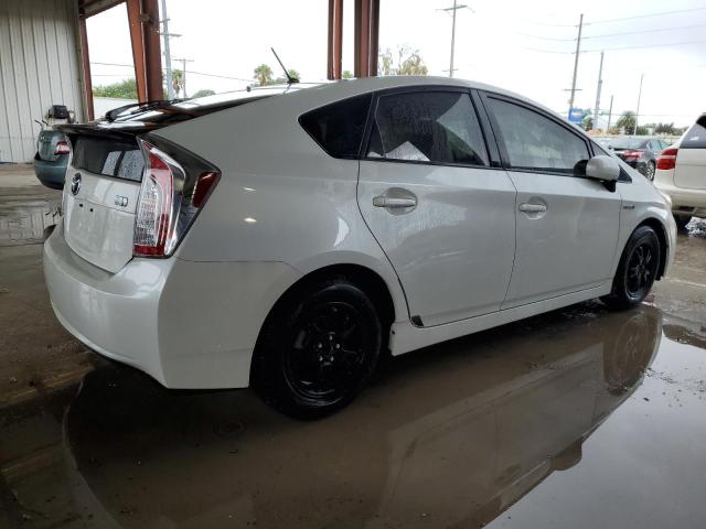 Photo 2 VIN: JTDKN3DU8F0440081 - TOYOTA PRIUS 