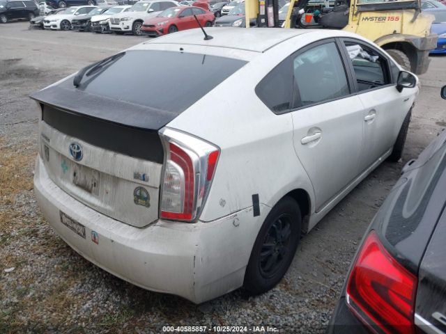 Photo 3 VIN: JTDKN3DU8F0443059 - TOYOTA PRIUS 