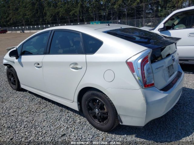 Photo 2 VIN: JTDKN3DU8F1868064 - TOYOTA PRIUS 