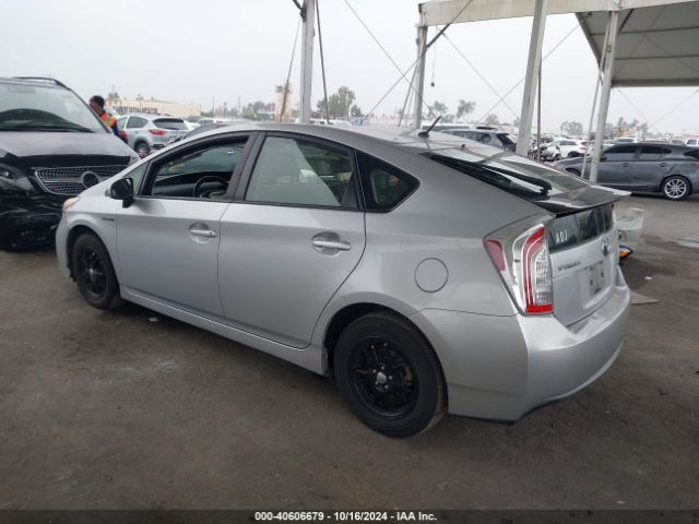 Photo 2 VIN: JTDKN3DU8F1879274 - TOYOTA PRIUS 