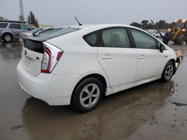 Photo 2 VIN: JTDKN3DU8F1930045 - TOYOTA PRIUS 