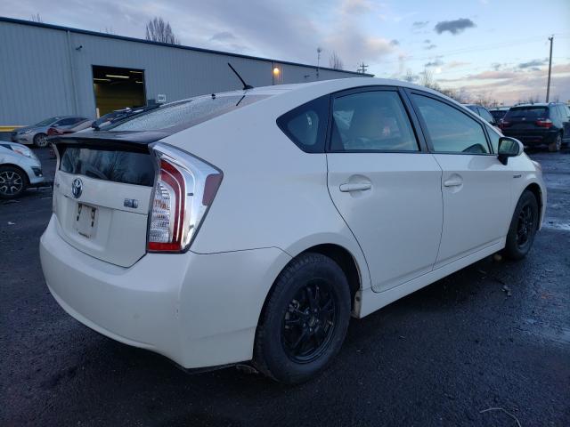 Photo 3 VIN: JTDKN3DU8F1995395 - TOYOTA PRIUS 