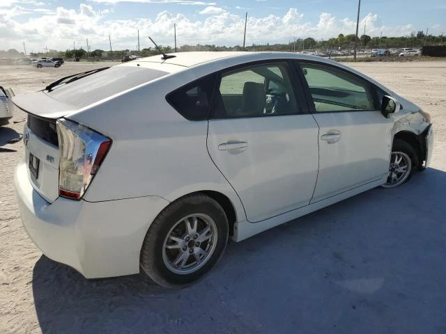 Photo 2 VIN: JTDKN3DU9A0023982 - TOYOTA PRIUS 