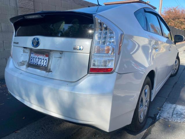 Photo 3 VIN: JTDKN3DU9A0069067 - TOYOTA PRIUS 