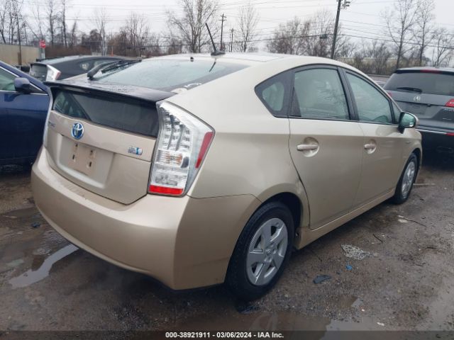 Photo 3 VIN: JTDKN3DU9A0071174 - TOYOTA PRIUS 