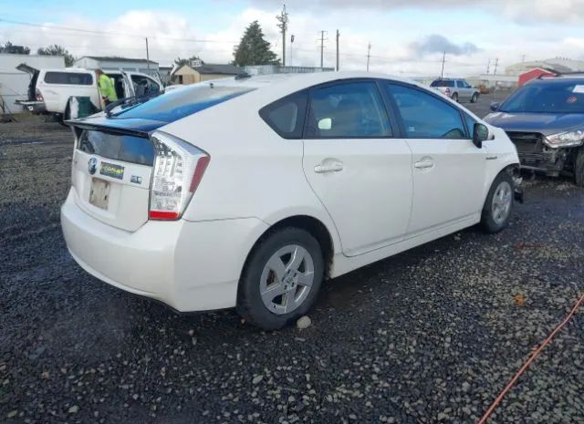 Photo 3 VIN: JTDKN3DU9A0122074 - TOYOTA PRIUS 