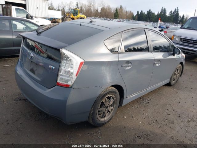 Photo 3 VIN: JTDKN3DU9A0211286 - TOYOTA PRIUS 