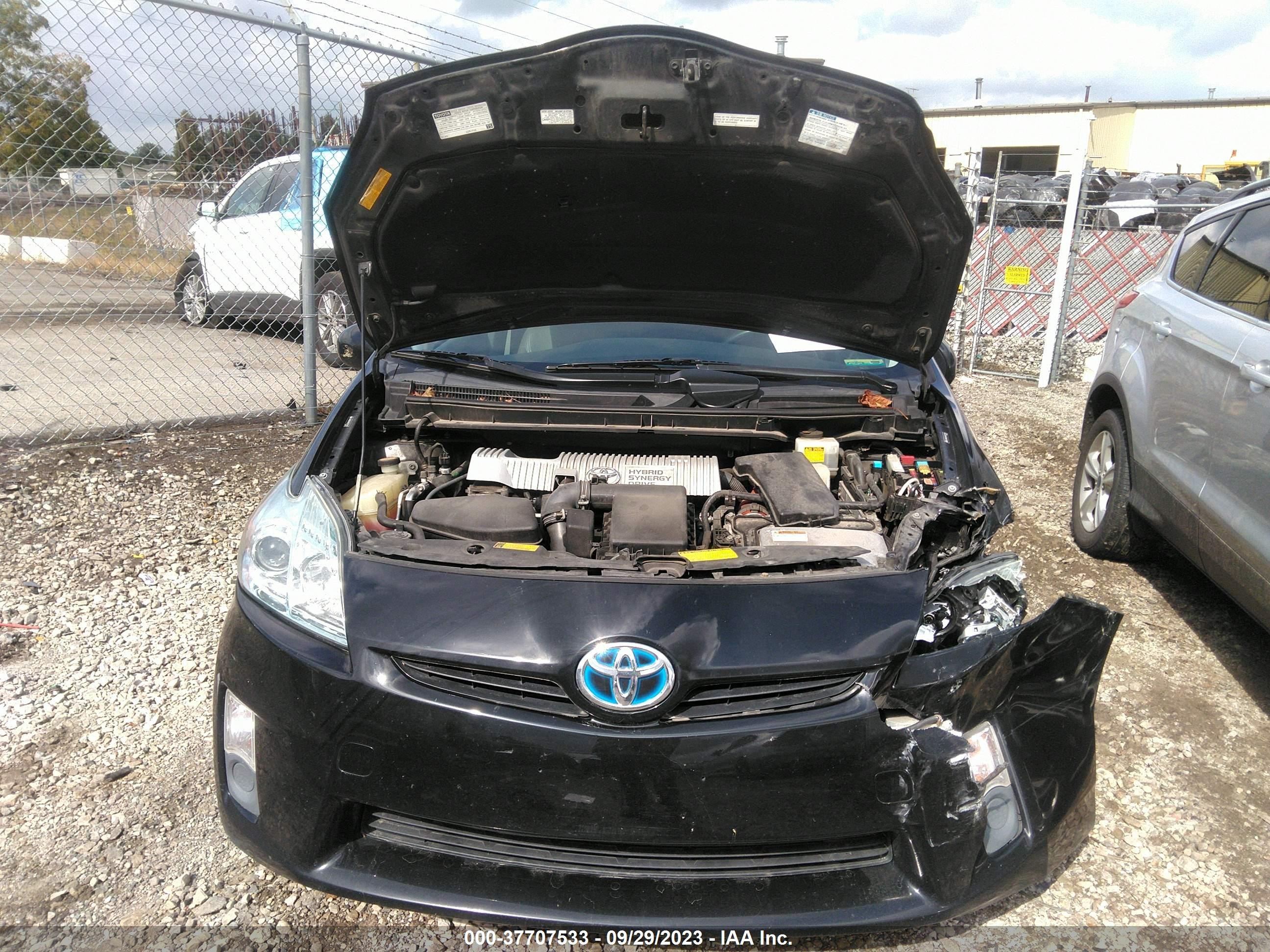 Photo 5 VIN: JTDKN3DU9A0237032 - TOYOTA PRIUS 