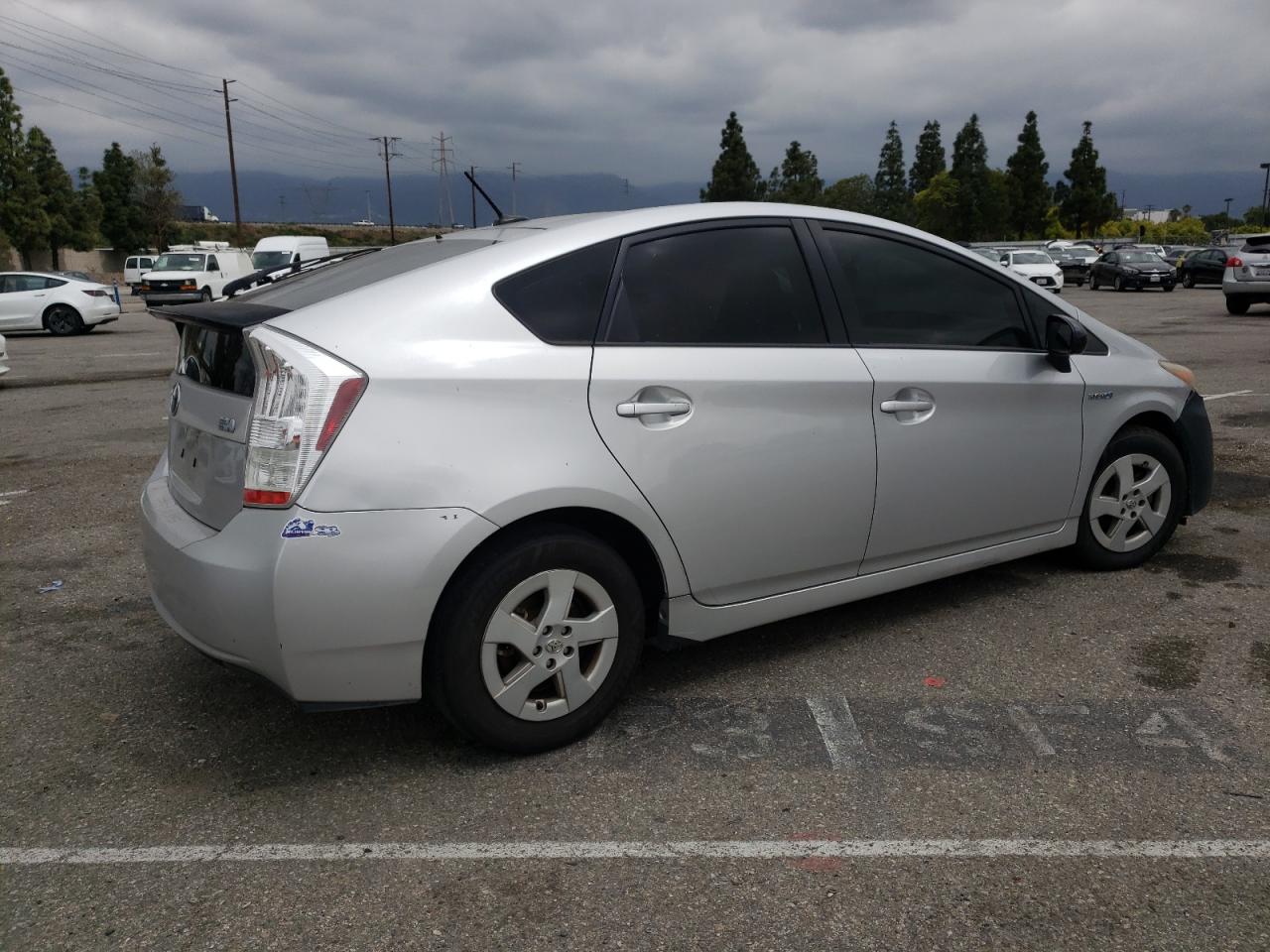 Photo 2 VIN: JTDKN3DU9A5032586 - TOYOTA PRIUS 