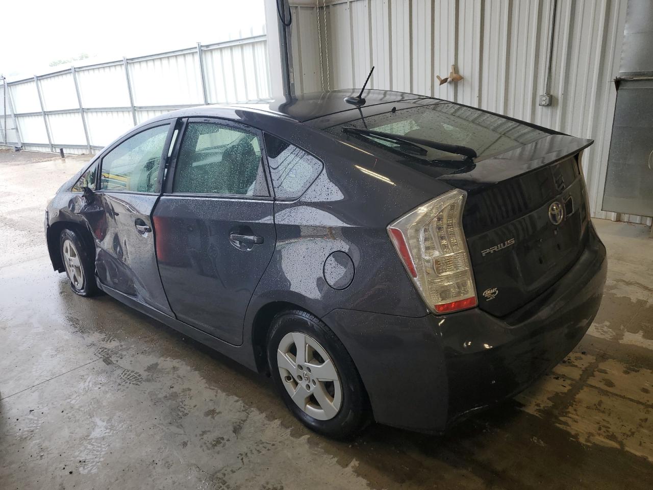 Photo 1 VIN: JTDKN3DU9A5082114 - TOYOTA PRIUS 