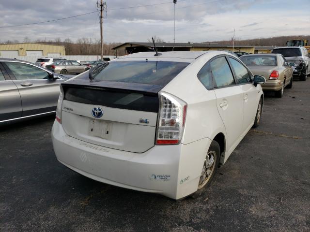 Photo 3 VIN: JTDKN3DU9A5126984 - TOYOTA PRIUS 