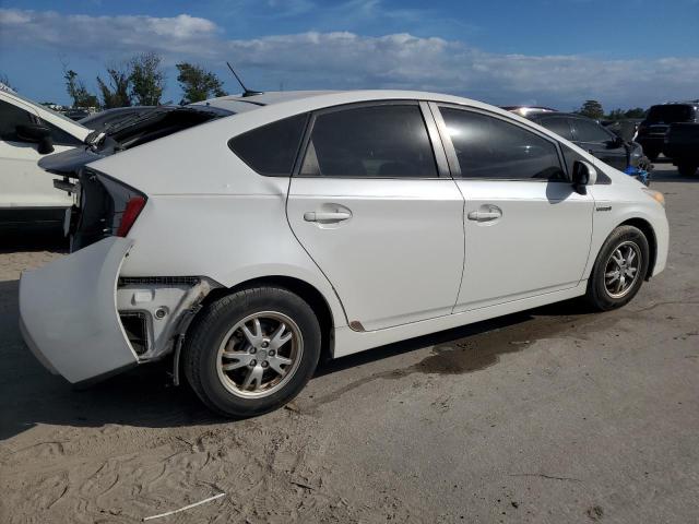 Photo 2 VIN: JTDKN3DU9B0263857 - TOYOTA PRIUS 