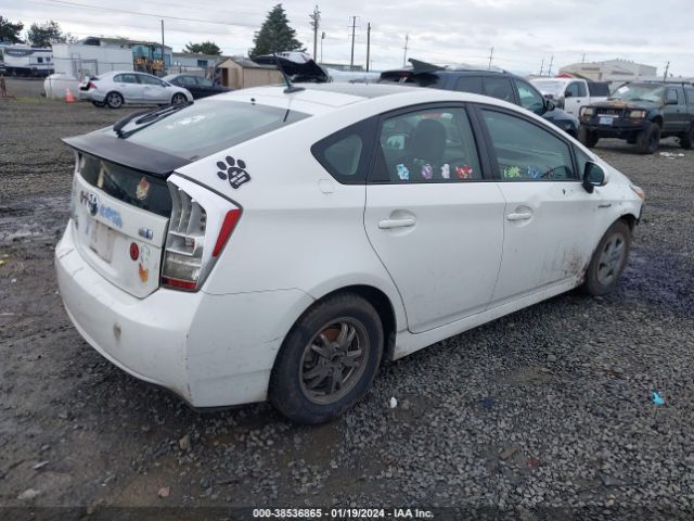 Photo 3 VIN: JTDKN3DU9B0289813 - TOYOTA PRIUS 