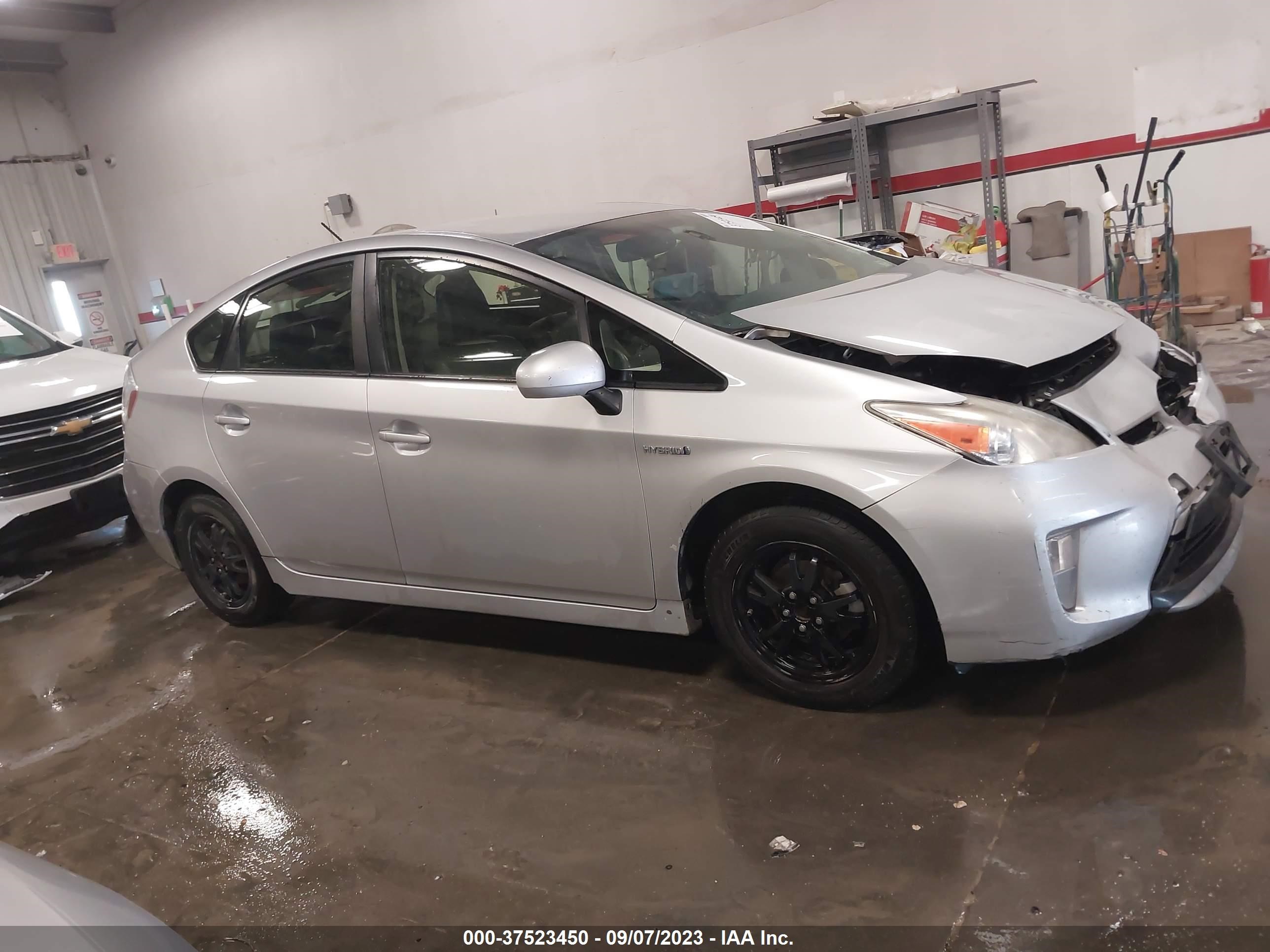 Photo 12 VIN: JTDKN3DU9C1537019 - TOYOTA PRIUS 