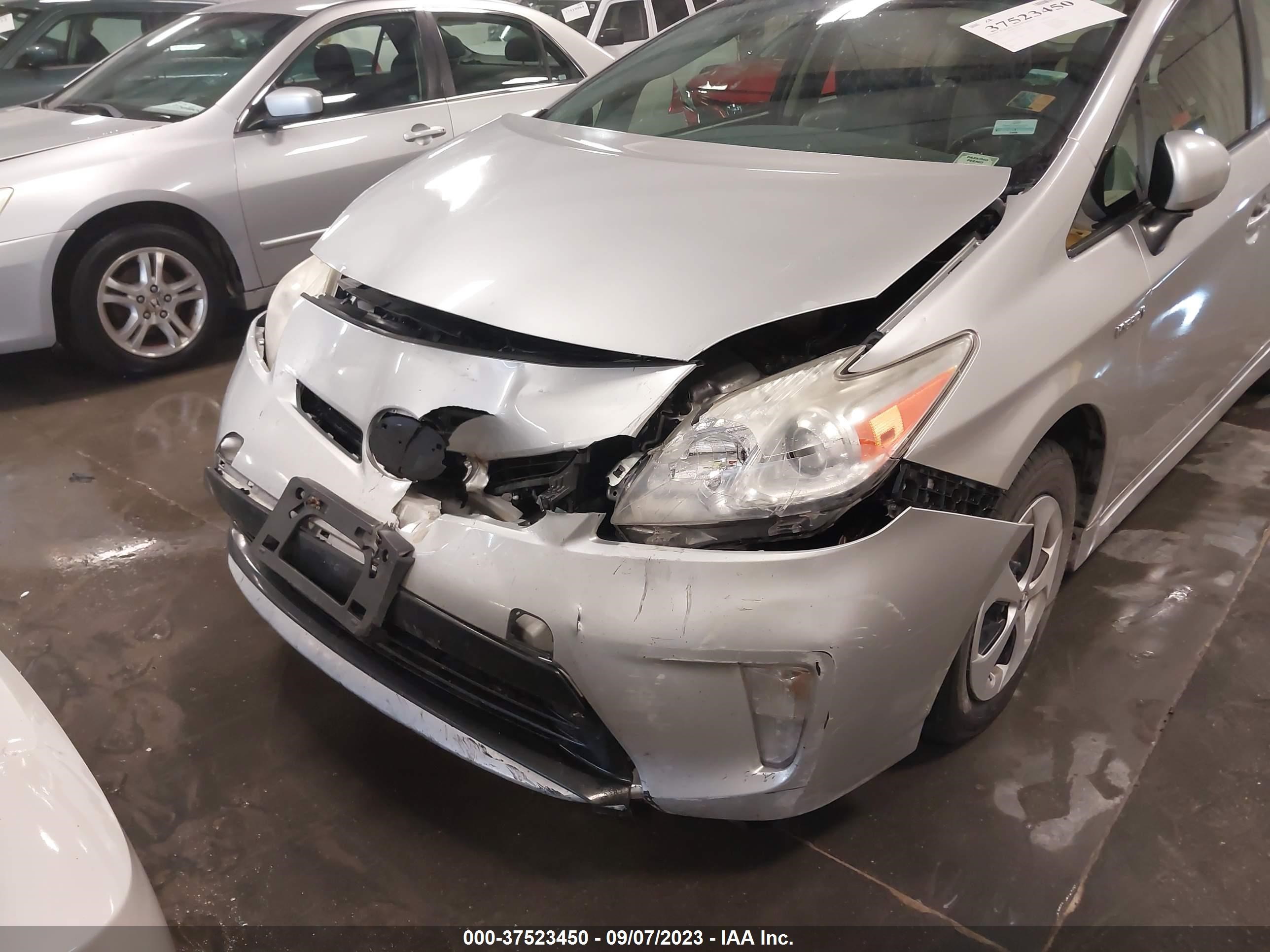 Photo 5 VIN: JTDKN3DU9C1537019 - TOYOTA PRIUS 